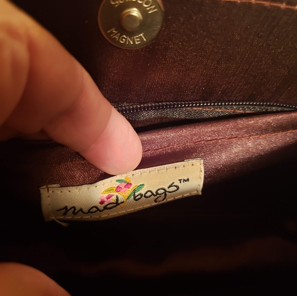 MAD BAGS MOTHER OF PEARL BEADED PURSE - Picture 5 of 8